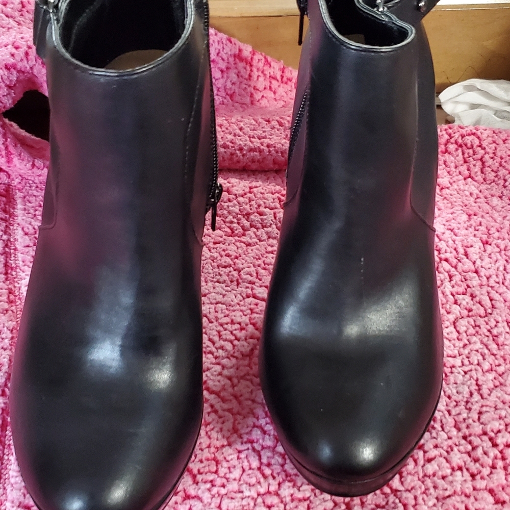 black platform shoes size 9 super comfortable